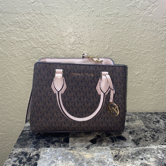 Michael Kors XSmall Crossbody - Picture 4 of 4